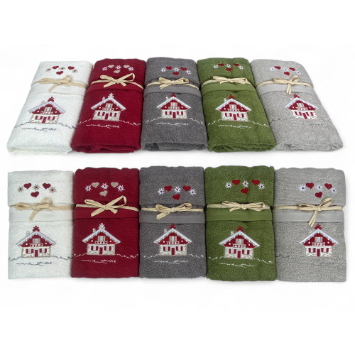 Serviettes en coton taupe avec broderies maison rouge et détails tyroliens